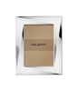 Immagine di Porta foto lucido in argento laminato, retro legno. cornici cm 18x24 - retro bianco Marca: Valenti & co